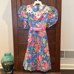 Laura Ashley Mother & Child floral dress with matching headband. Size 8  EUC